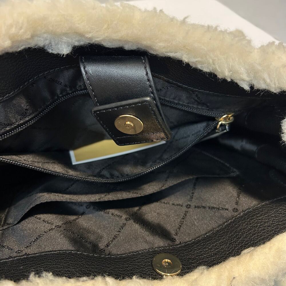 Michael Kors Hamilton‎ Pebbled Leather Sherpa Trimmed Crossbody/Satchel NWT - Picture 10 of 15